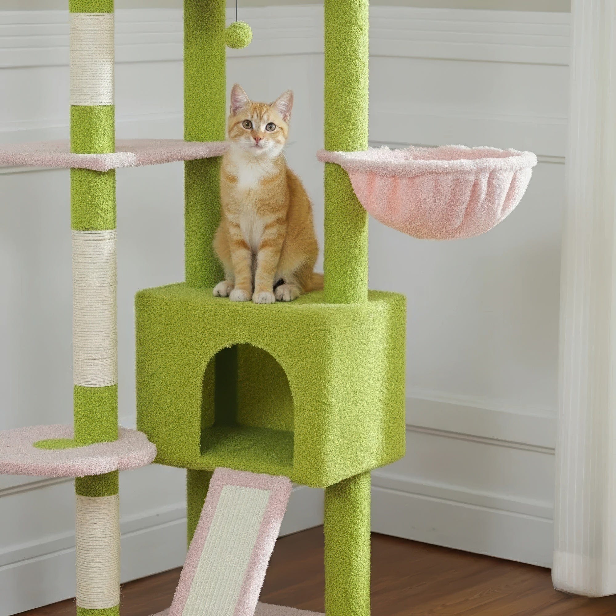 Arbre à chat plafond kaki