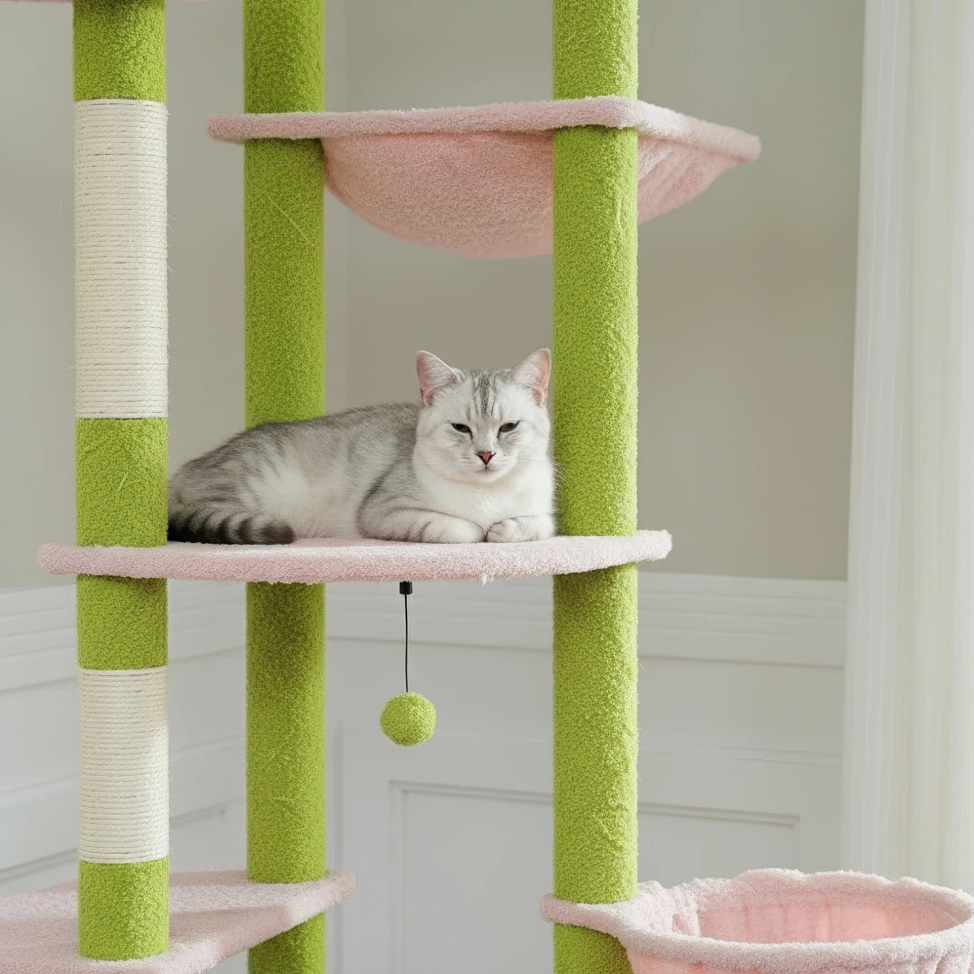 Arbre à chat plafond kaki